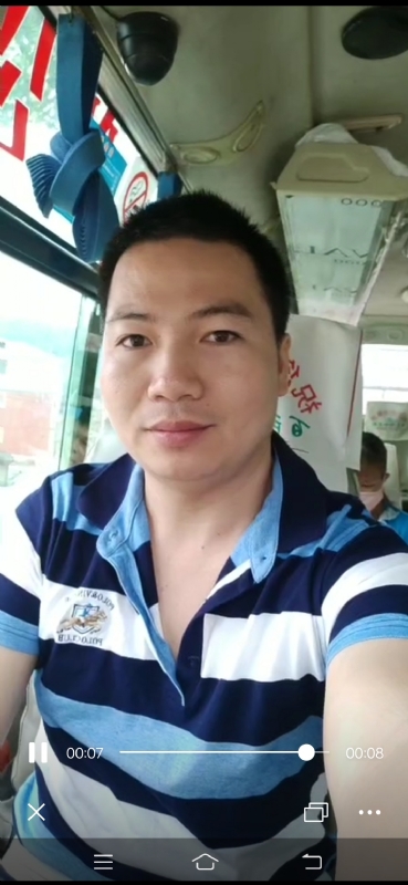 恋人未满的第一张照片--柳州相亲服务中心