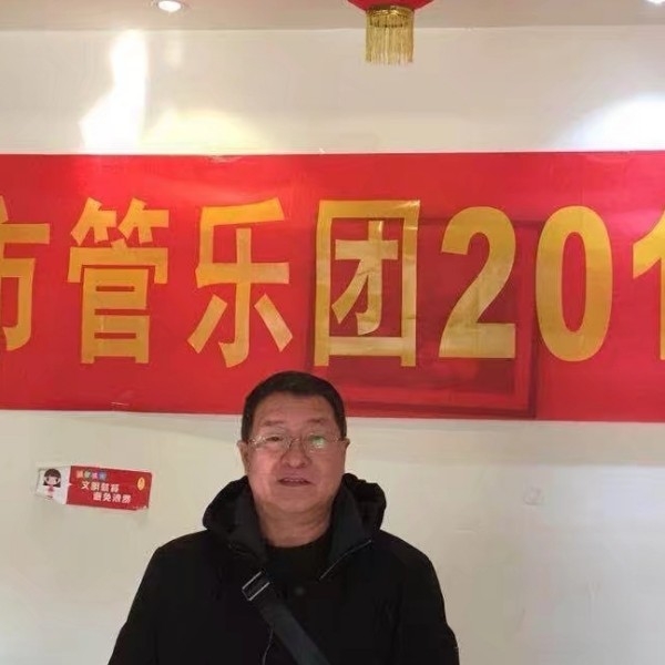 大地神鹰的第一张照片--柳州相亲服务中心