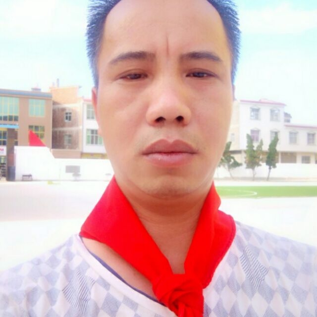留守男人的第一张照片--柳州相亲服务中心