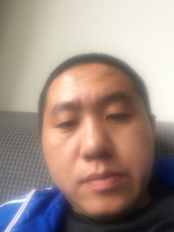 人间不值得的第三张照片--柳州相亲服务中心