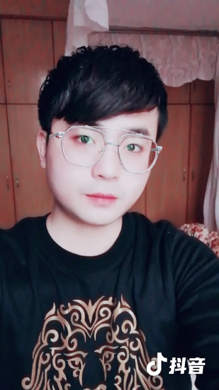 哎呦哥哥的第二张照片--柳州相亲服务中心