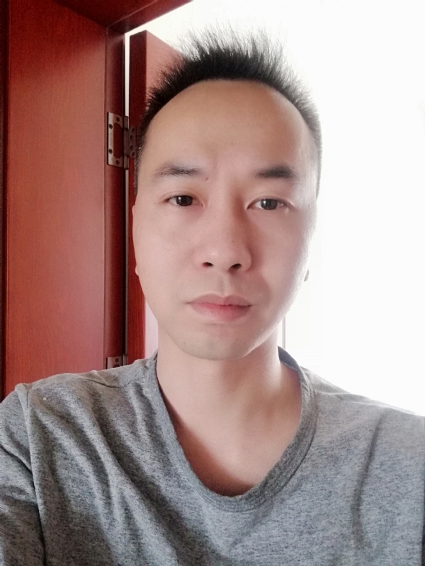 超级大混球的第三张照片--柳州相亲服务中心