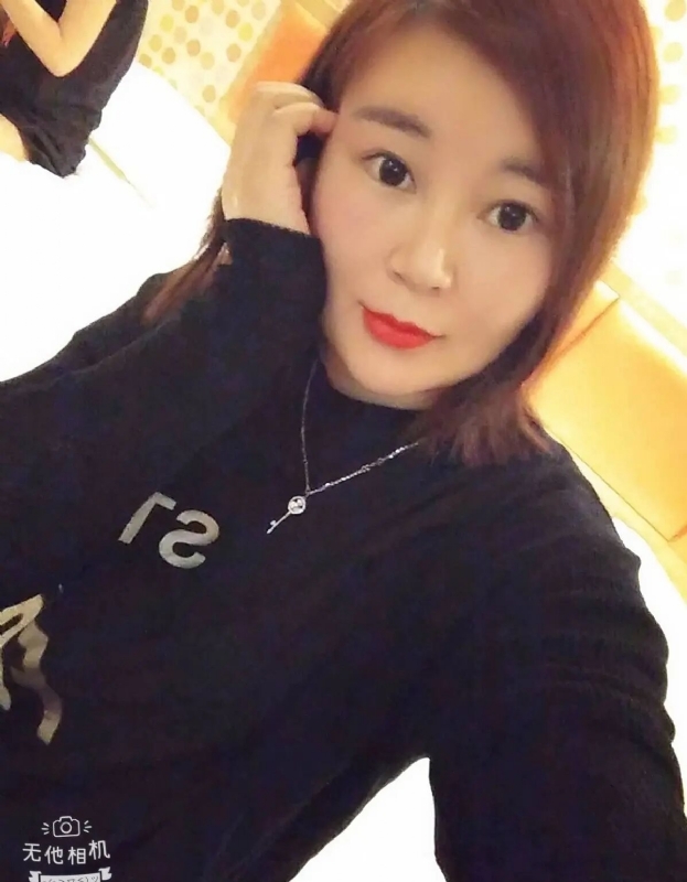 婷一下嘛的第一张照片--柳州相亲服务中心