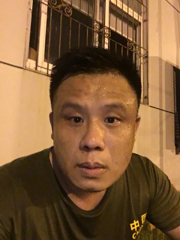 James2020的第一张照片--柳州相亲服务中心