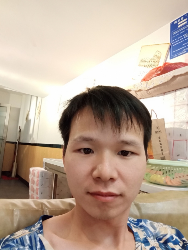 万里无云的第一张照片--柳州相亲服务中心