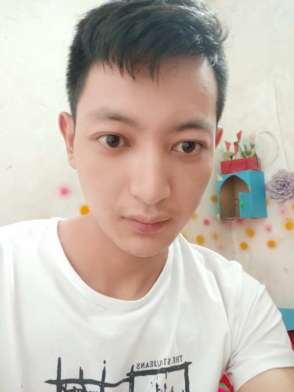 笑对人生的第一张照片--柳州相亲服务中心