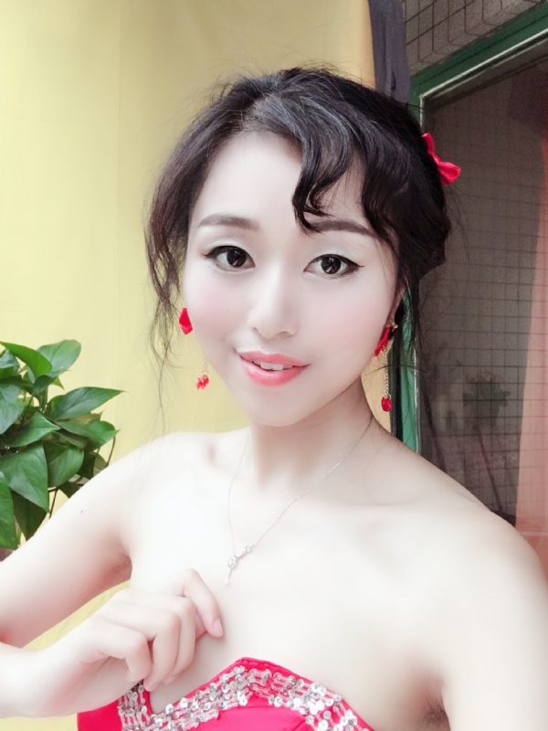 薇薇的第二张照片--柳州相亲服务中心