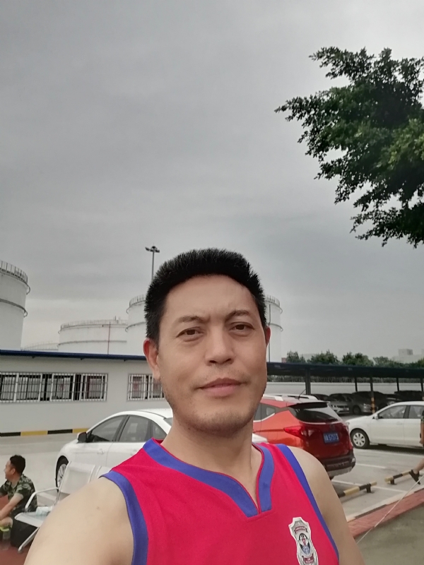 沧浪之水的第二张照片--柳州相亲服务中心