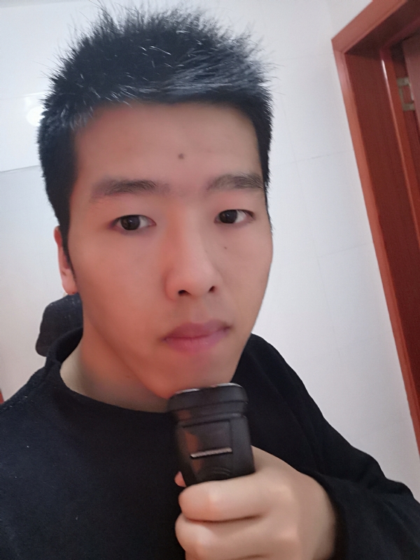军哥的第一张照片--柳州相亲服务中心