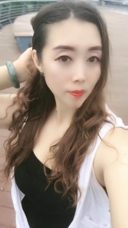 雨蝶的第三张照片--柳州相亲服务中心