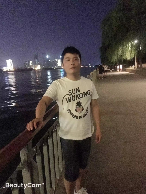 古月的第一张照片--柳州相亲服务中心