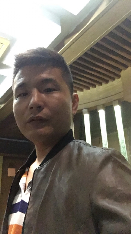 古月的第三张照片--柳州相亲服务中心