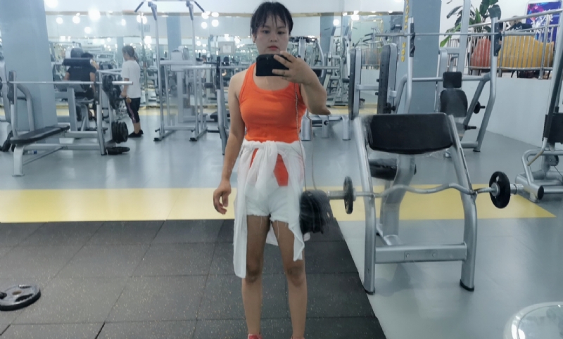爱你的妞的第一张照片--柳州相亲服务中心