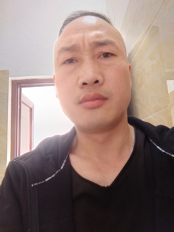 猴哥的第二张照片--柳州相亲服务中心