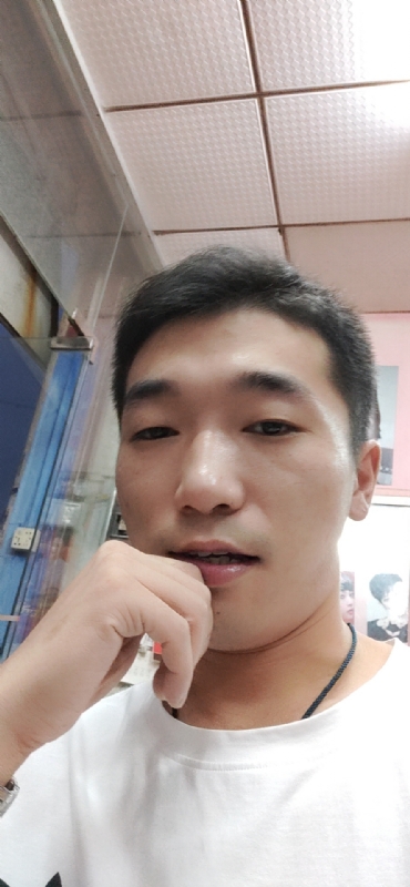 须臾数年的第五张照片--柳州相亲服务中心