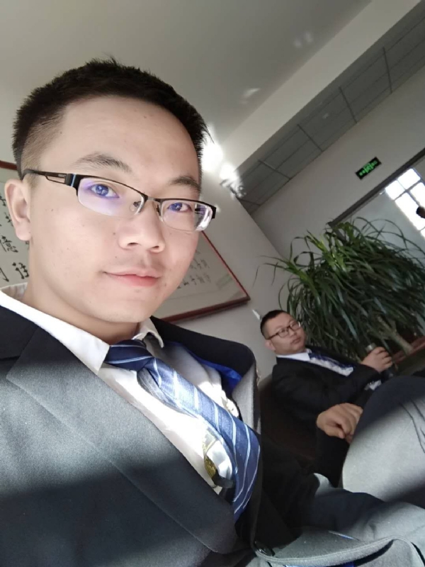 94ever的第一张照片--柳州相亲服务中心