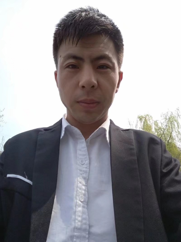 许以飞翔的第一张照片--柳州相亲服务中心