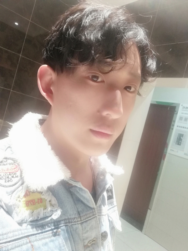 鲸落ii的第二张照片--柳州相亲服务中心