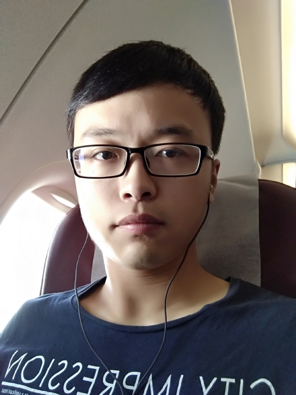 在水一方的第一张照片--柳州相亲服务中心