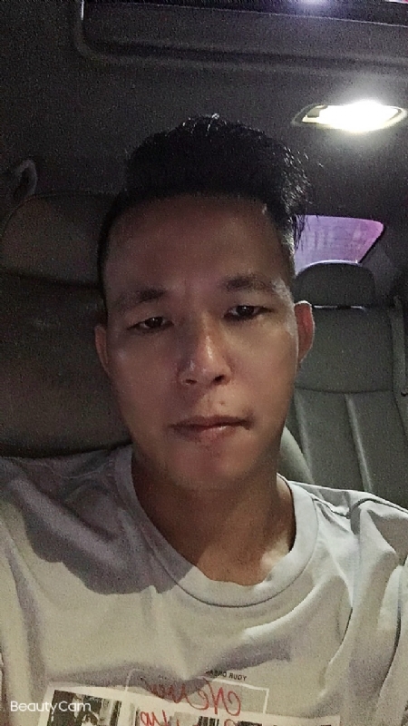 少年强的第一张照片--柳州相亲服务中心