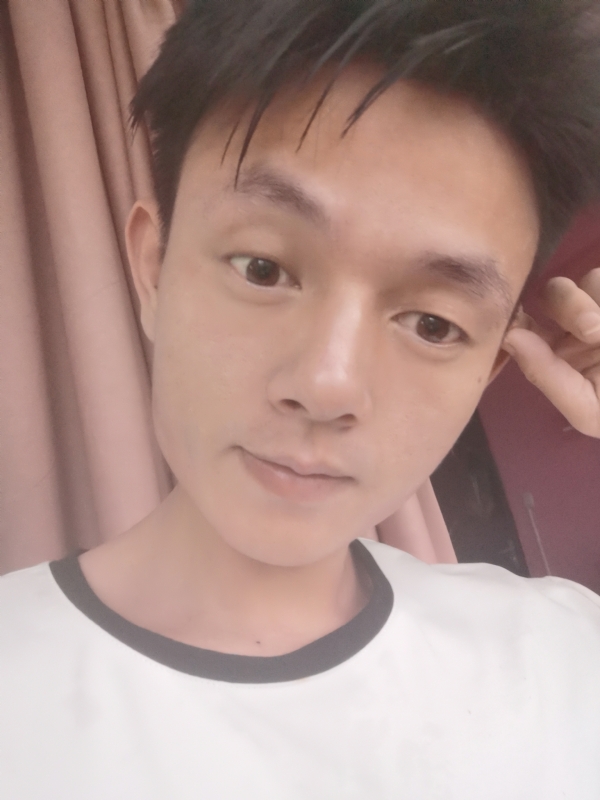 一一得一的第一张照片--柳州相亲服务中心