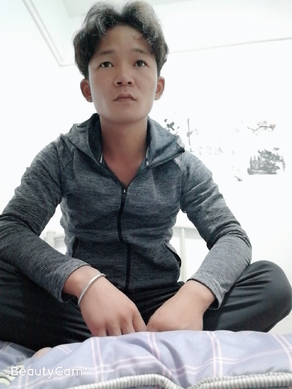 东浩学长的第一张照片--柳州相亲服务中心