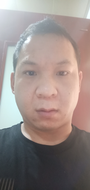 淡定的第一张照片--柳州相亲服务中心