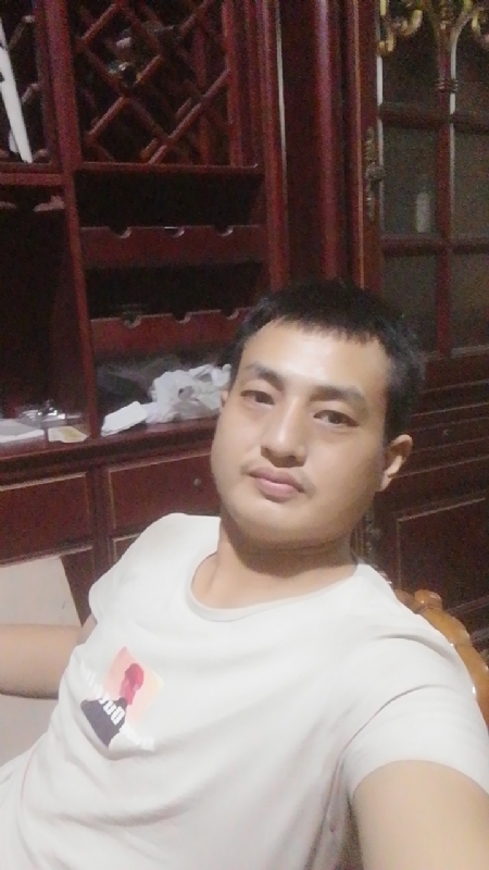 明天遇见你的第一张照片--柳州相亲服务中心