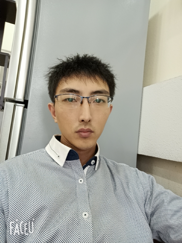 阳光大男孩的第二张照片--柳州相亲服务中心