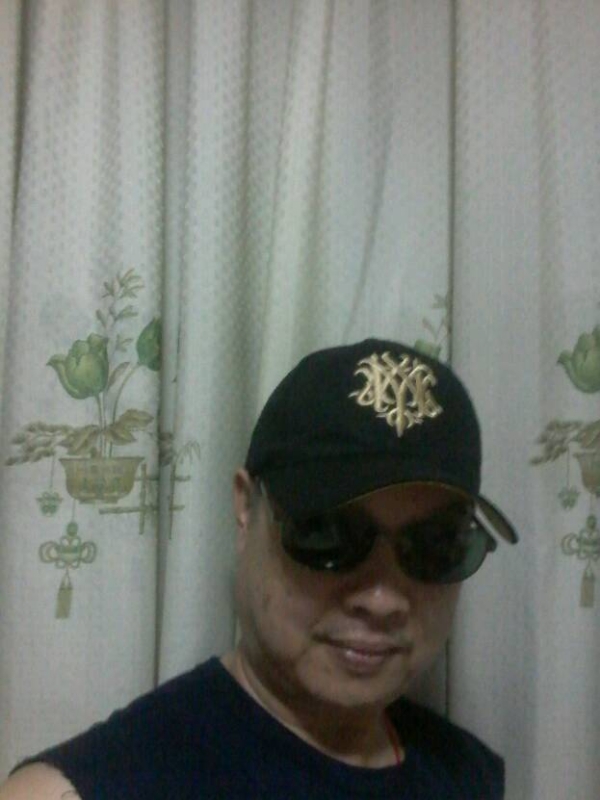 时尚厨男的第一张照片--柳州相亲服务中心