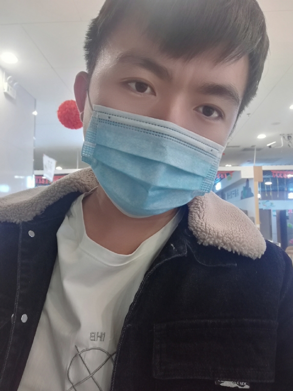 未来可期的我的第三张照片--柳州相亲服务中心