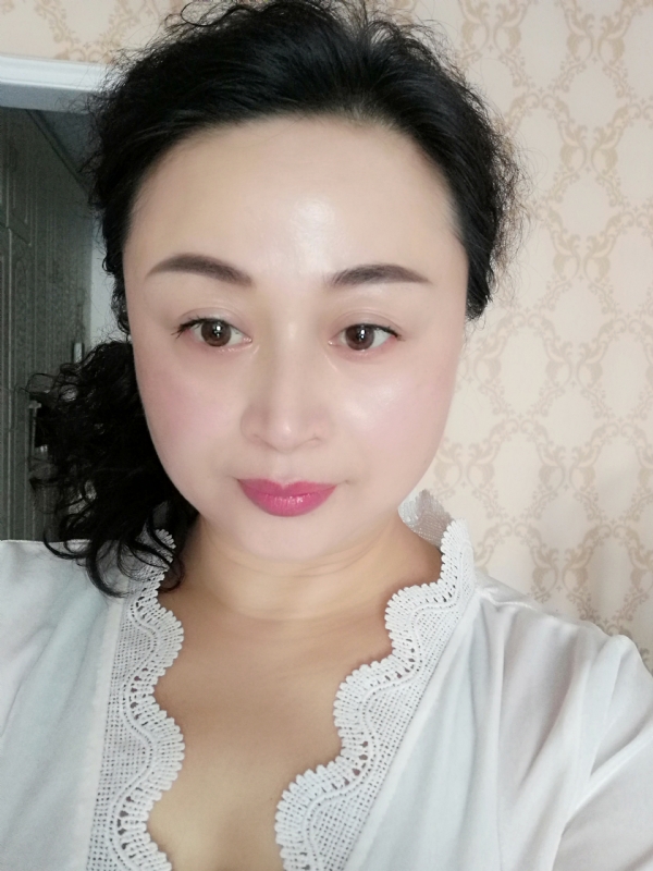 花谢花飞的第一张照片--柳州相亲服务中心