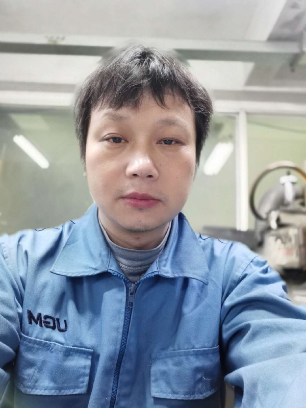 伤心人的第一张照片--柳州相亲服务中心