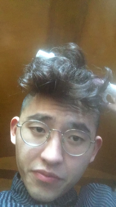 猪有皮的第一张照片--柳州相亲服务中心