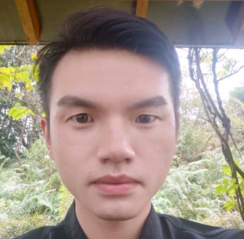 彬彬有礼的第一张照片--柳州相亲服务中心