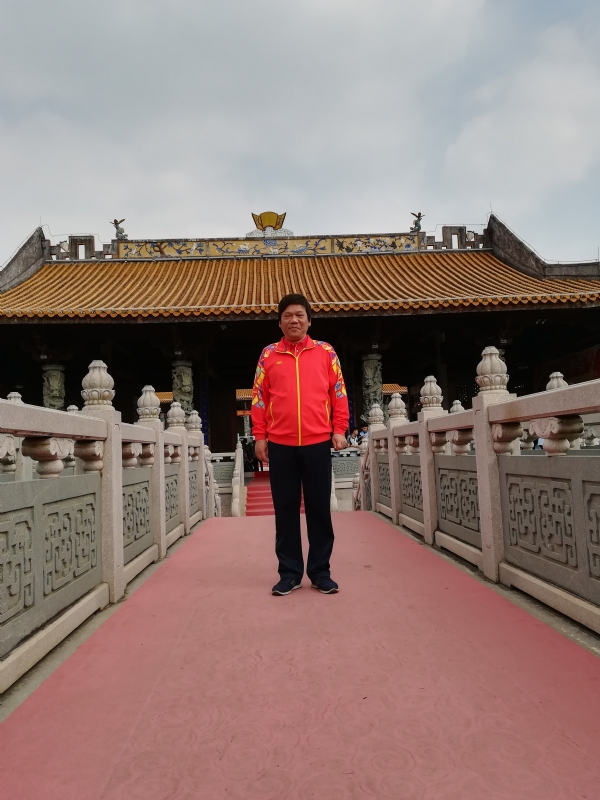 红尘老生的第一张照片--柳州相亲服务中心