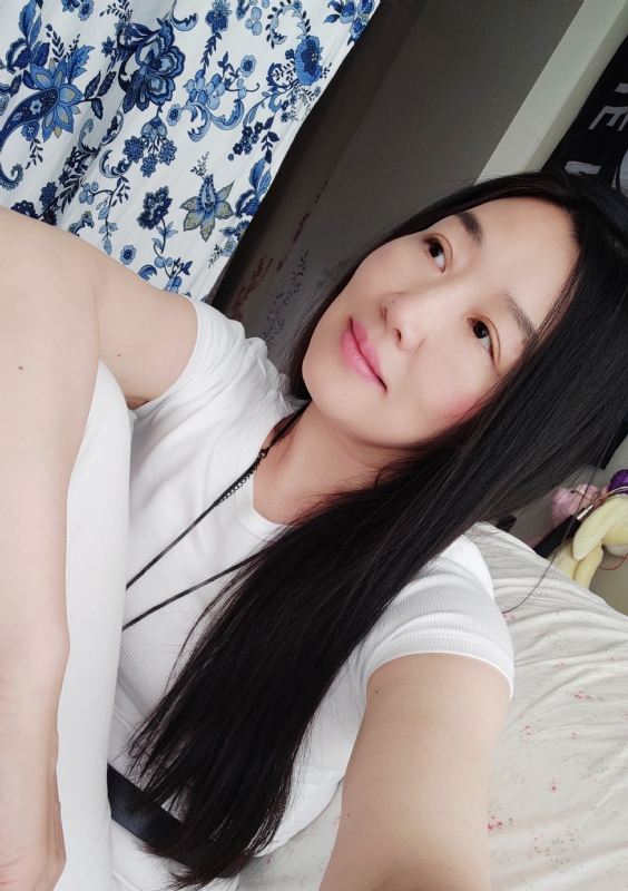 apple的第三张照片--柳州相亲服务中心