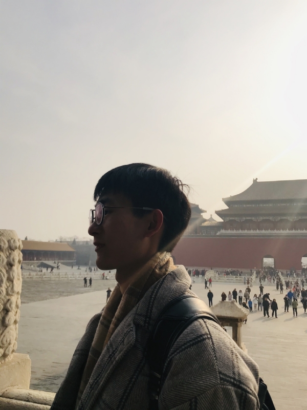 夏侯醉平的第一张照片--柳州相亲服务中心