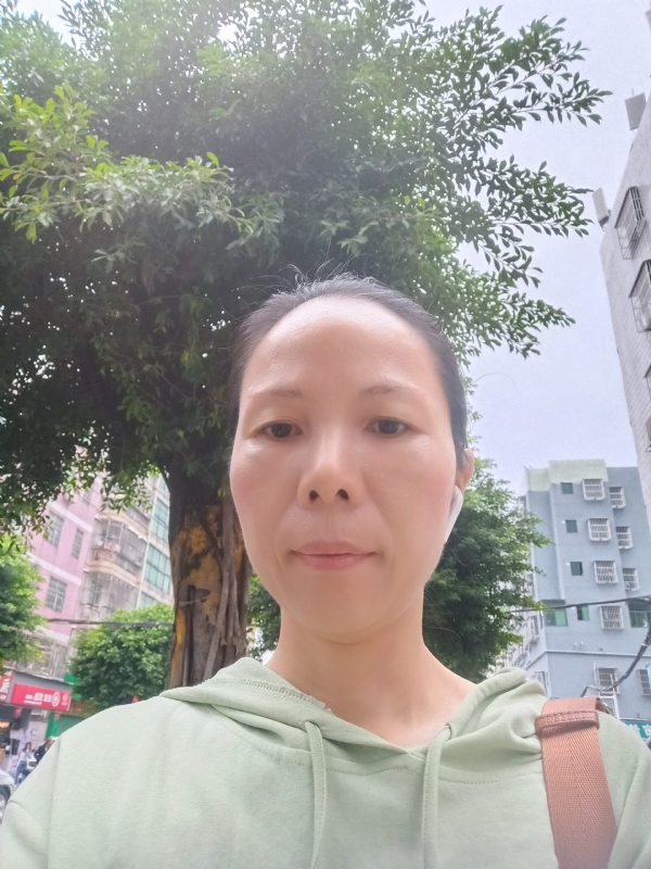 容容的第一张照片--柳州相亲服务中心