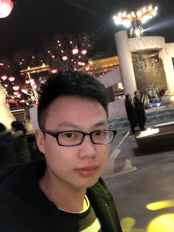 吃葡萄不吐葡萄皮的第一张照片--柳州相亲服务中心