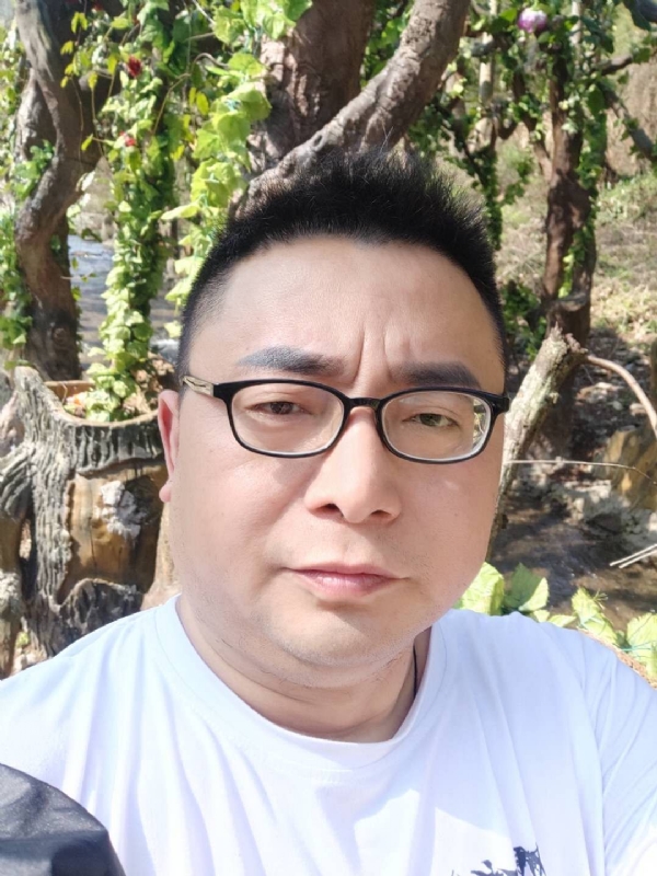 妙手仁心的第一张照片--柳州相亲服务中心