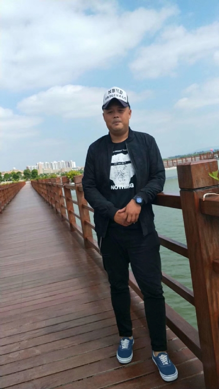 人生如戏的第二张照片--柳州相亲服务中心