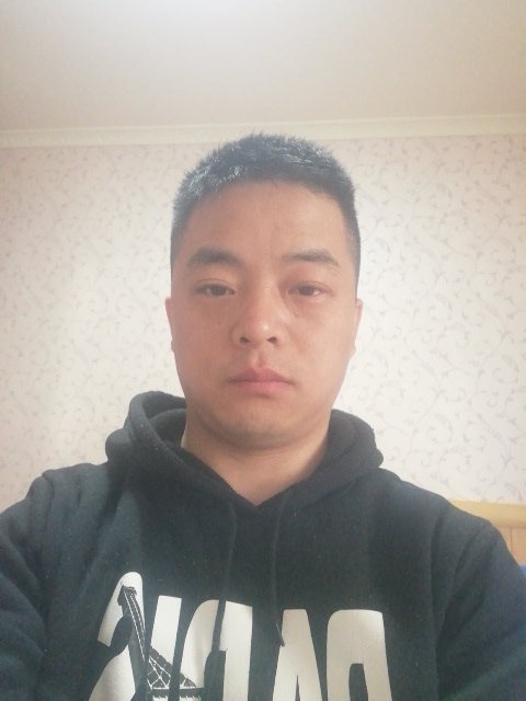 亿树的第一张照片--柳州相亲服务中心