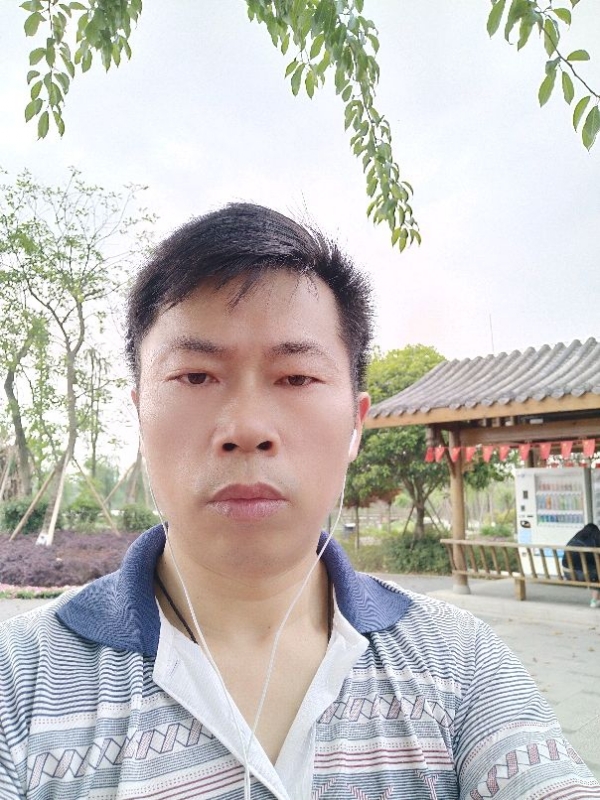 一个人的孤单的第一张照片--柳州相亲服务中心