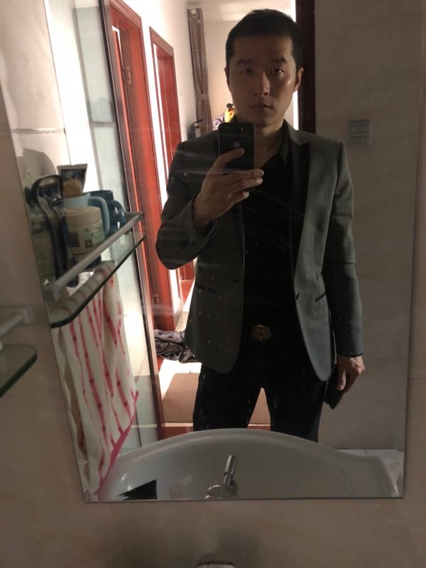 小平哥的第一张照片--柳州相亲服务中心