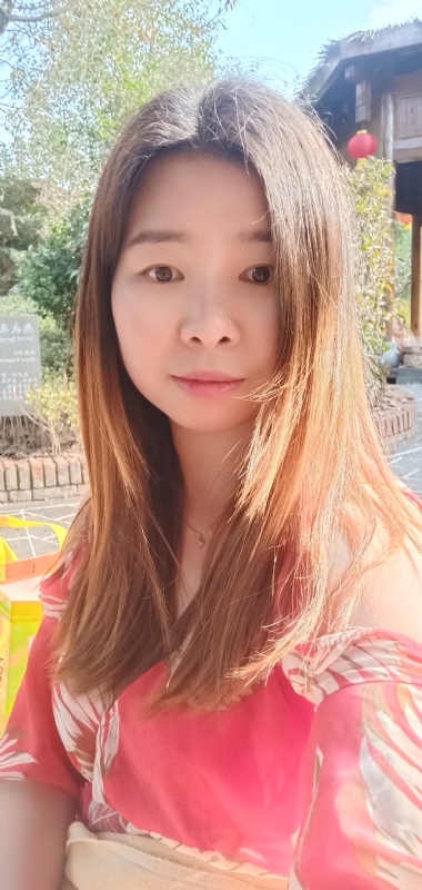 赫赫的第一张照片--柳州相亲服务中心