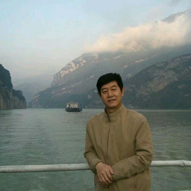 优秀善良1.78的第一张照片--柳州相亲服务中心