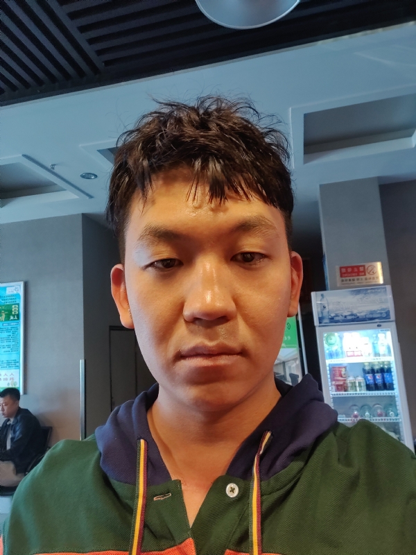 文哈哈的第一张照片--柳州相亲服务中心