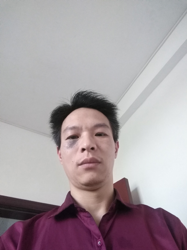 风中落叶的第三张照片--柳州相亲服务中心