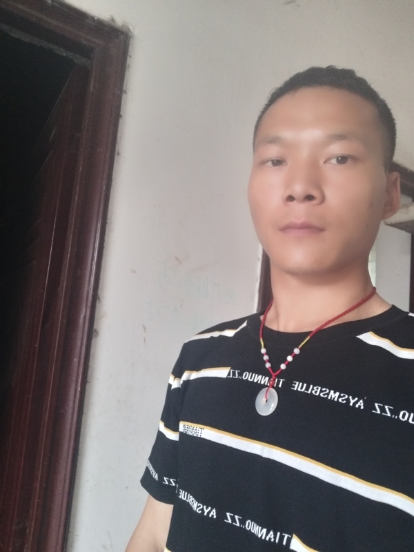 爱，请深爱的第一张照片--柳州相亲服务中心